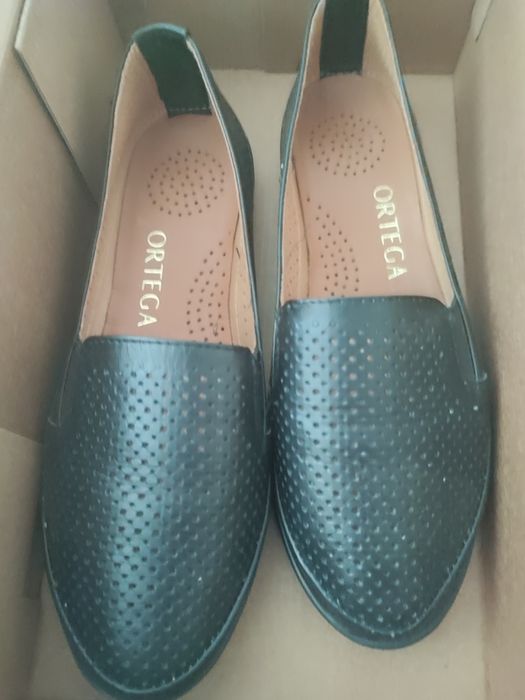 Балетки, туфлі шкіряні 38 нові Ортега