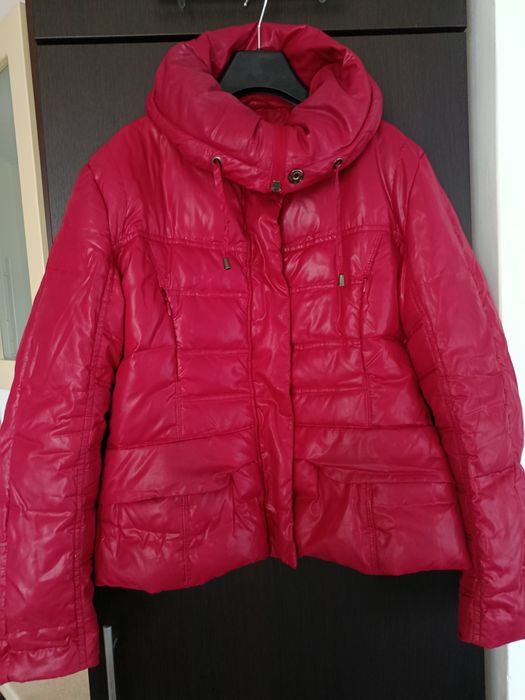 Piękna pikowana damska kurtka