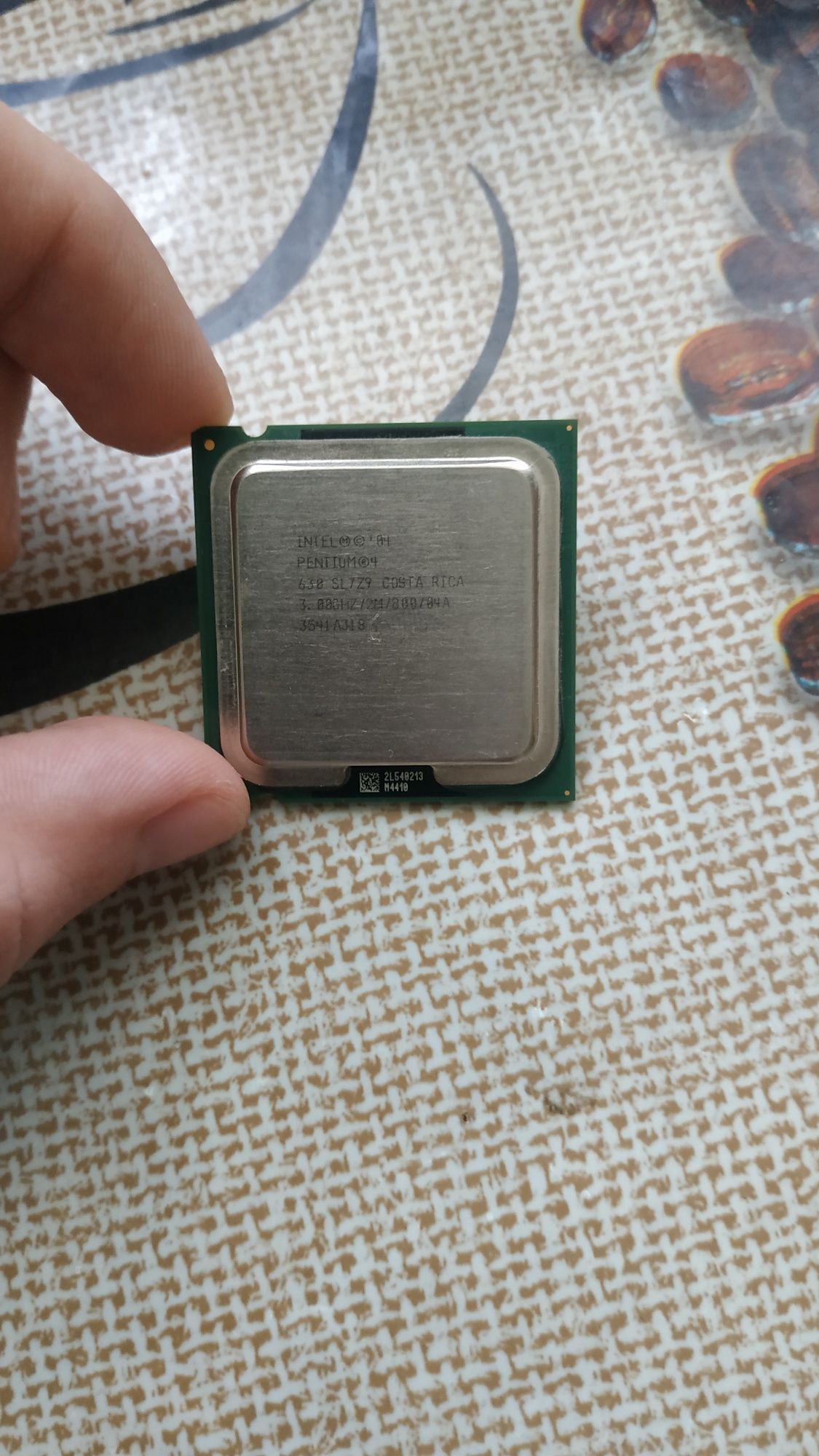 Процесор Intel Pentium 4 630