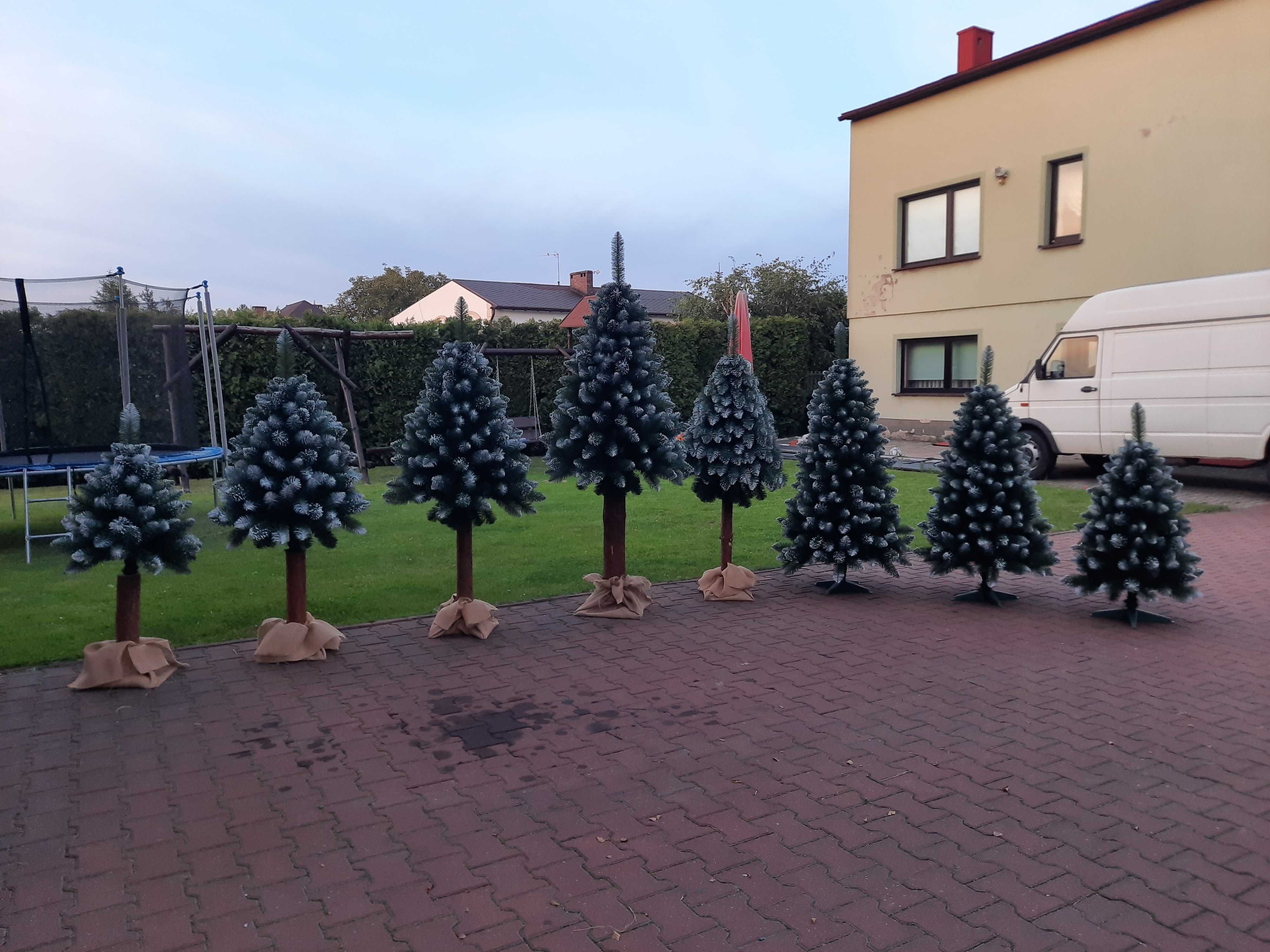 Choinka Sztuczna na stojaku Gęsta 120cm Sosna Diamentowa Producent