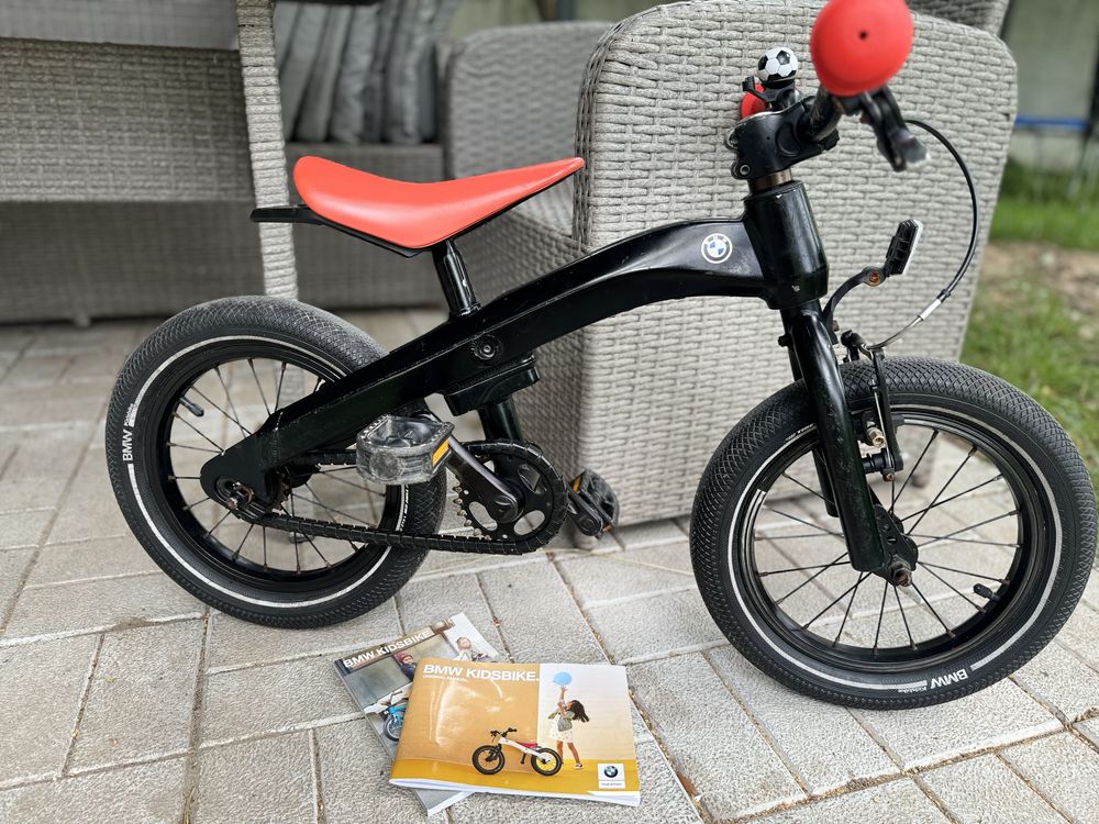Велосипед беговел BMW kisd bike