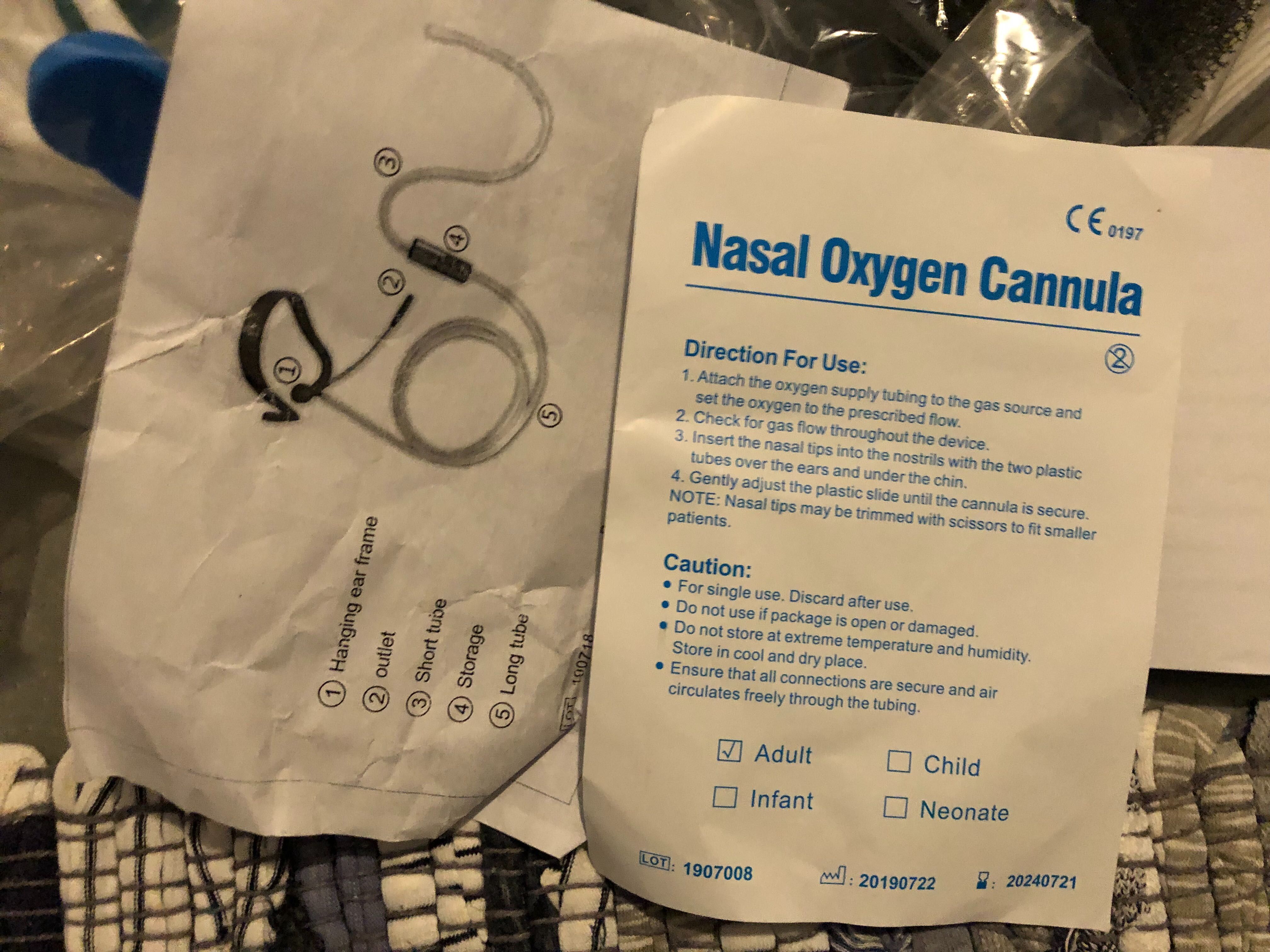Koncentrator Tlenu, oxygen nasal cannula
