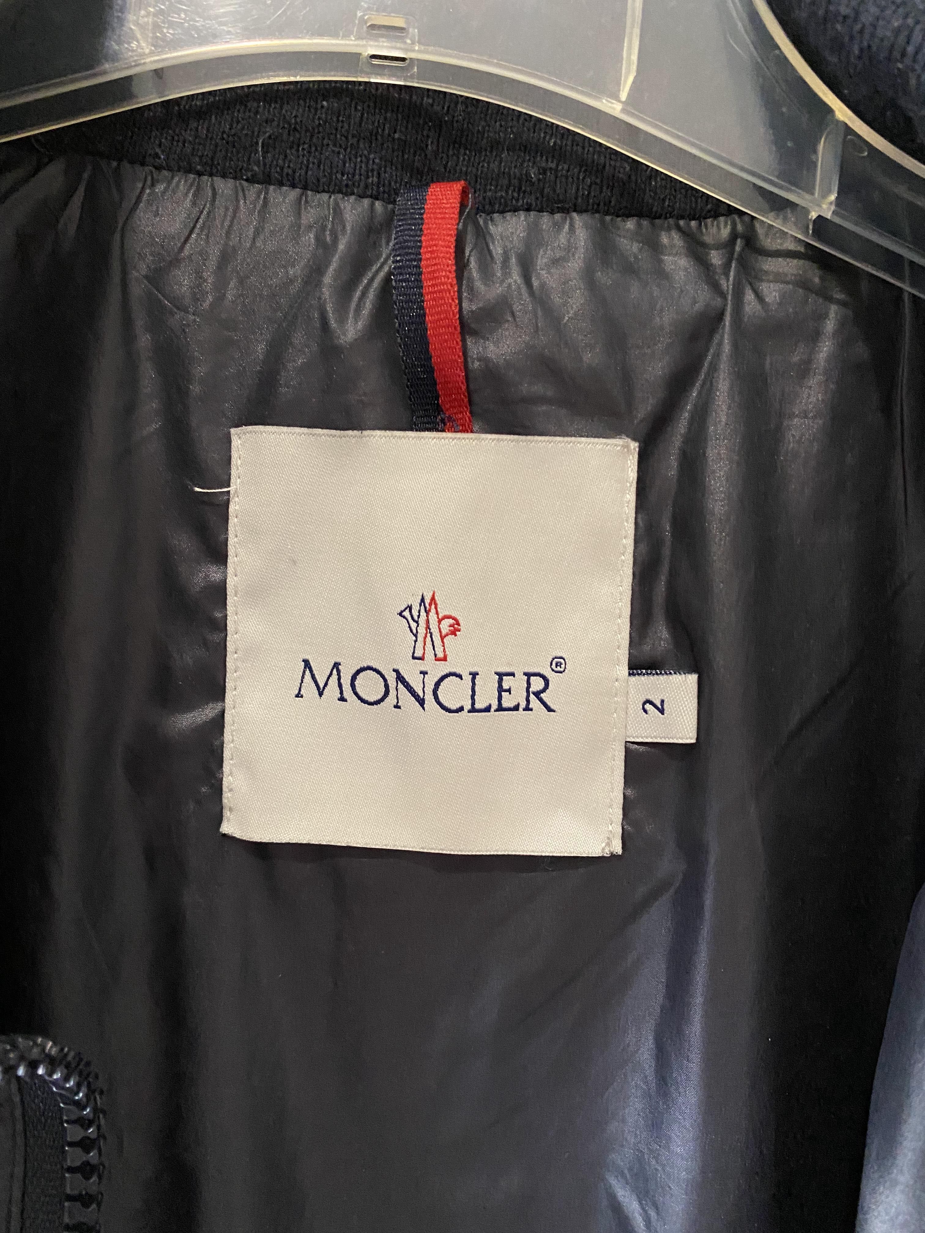 Курточка мужская Moncler (Размер S-M) Состояние Идеальное