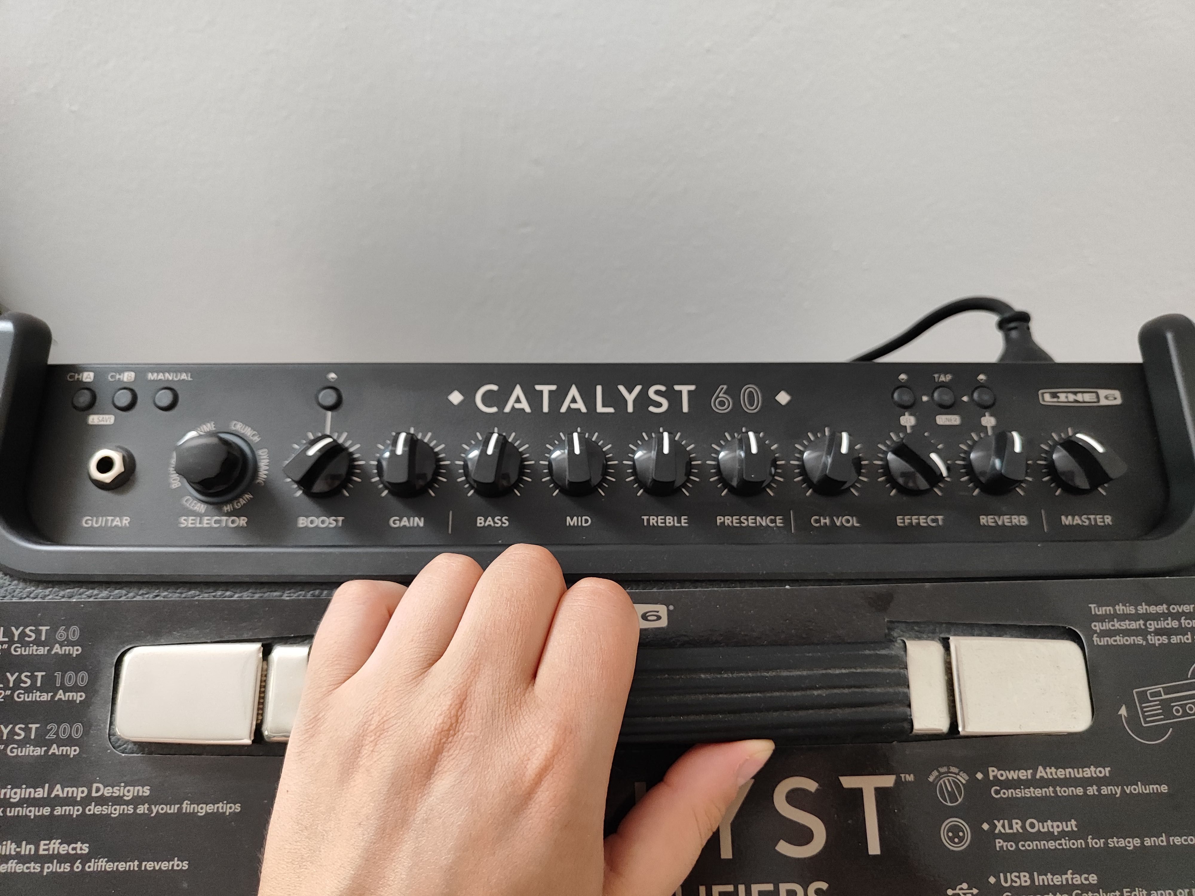 Amplificador Line 6 Catalyst 60 Combo Transístor 60W
