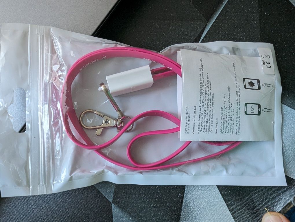 Smycz - kabel USB lightning do iPhona 85 cm