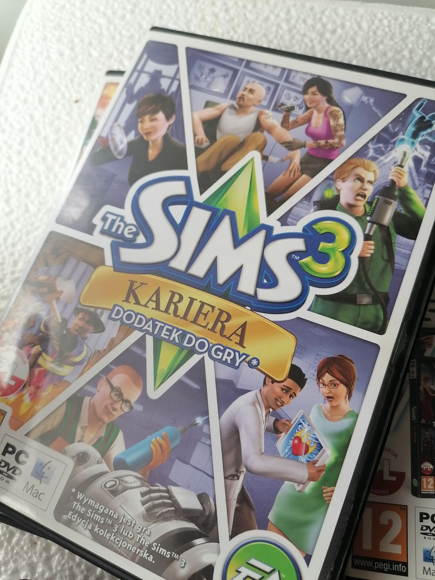 Sprzedam zestaw The Sims 2 i The Sims 3 dodatki gra