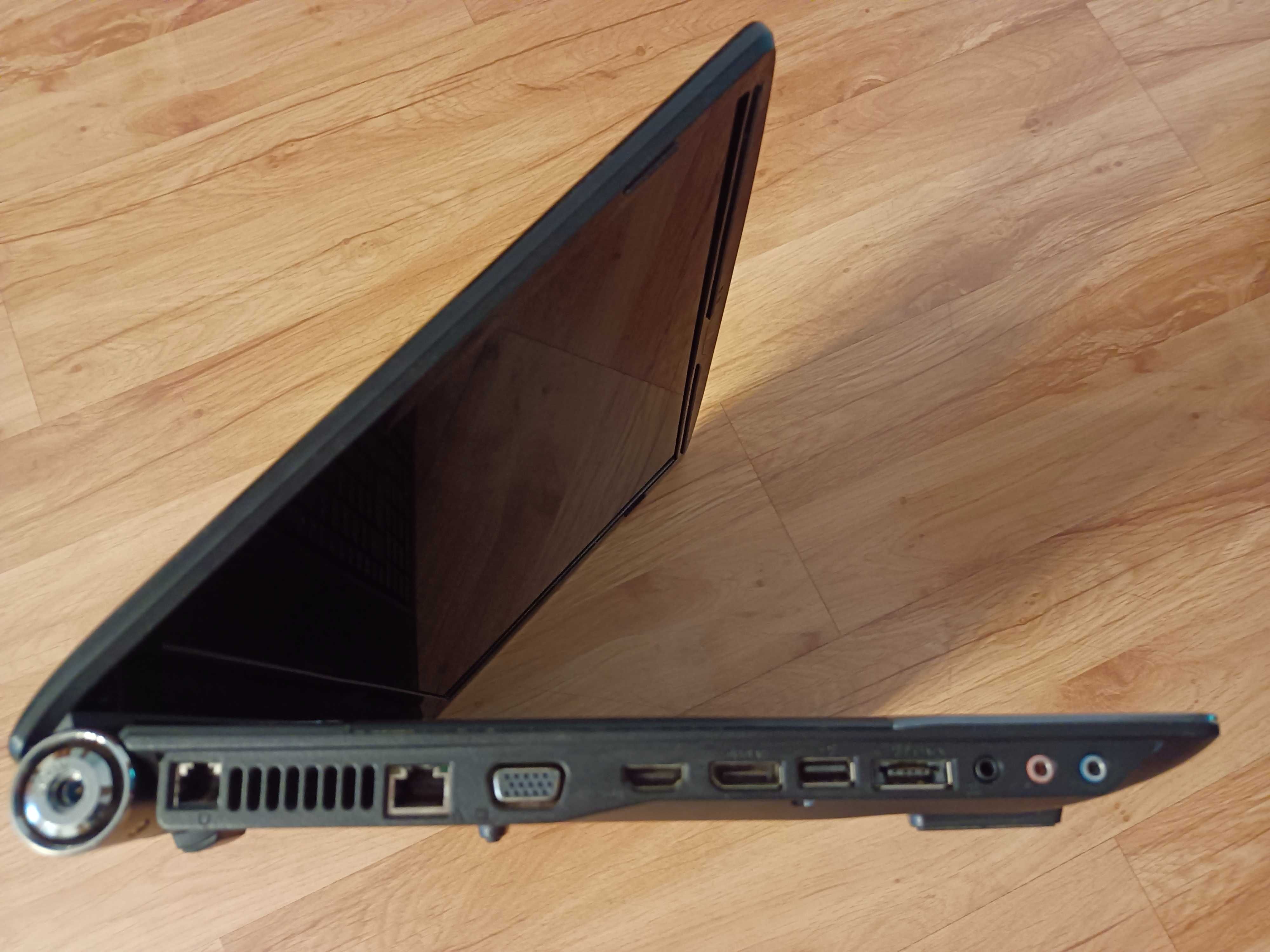 Gratka retro laptop Acer 18,4"