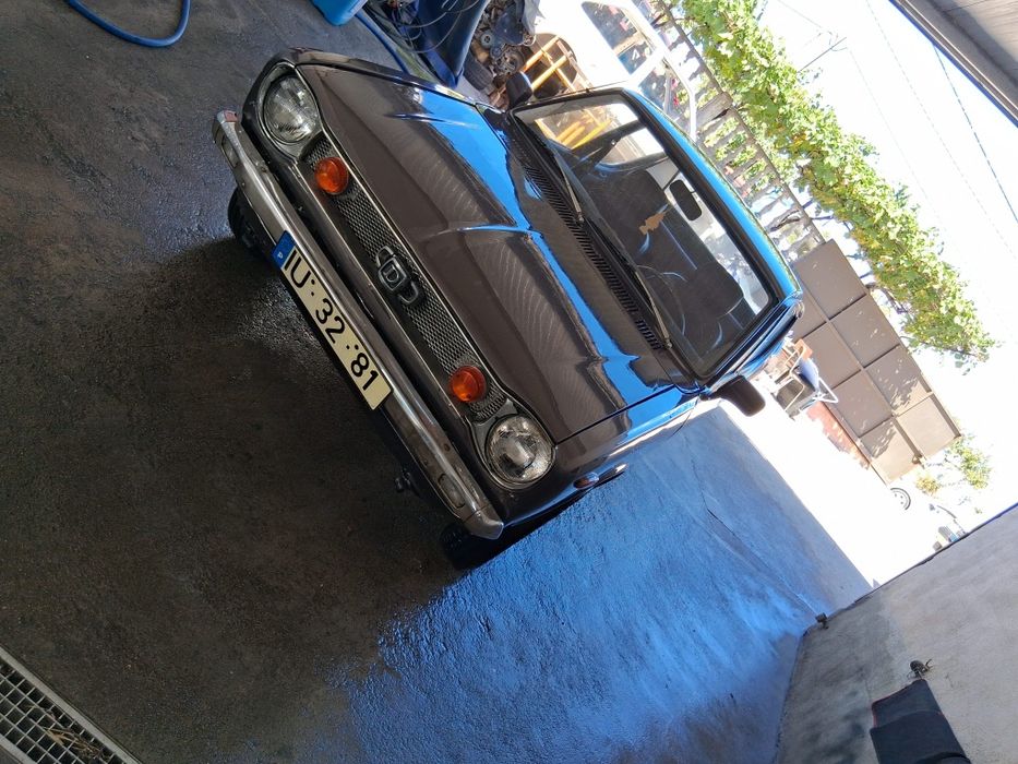 Datsun 100a de 4 portas