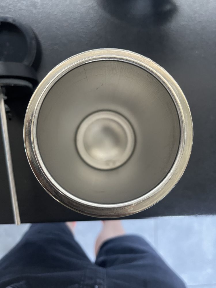 Pojemnik na mleko metalowy z wezykiem do ekspresu autamatycznego