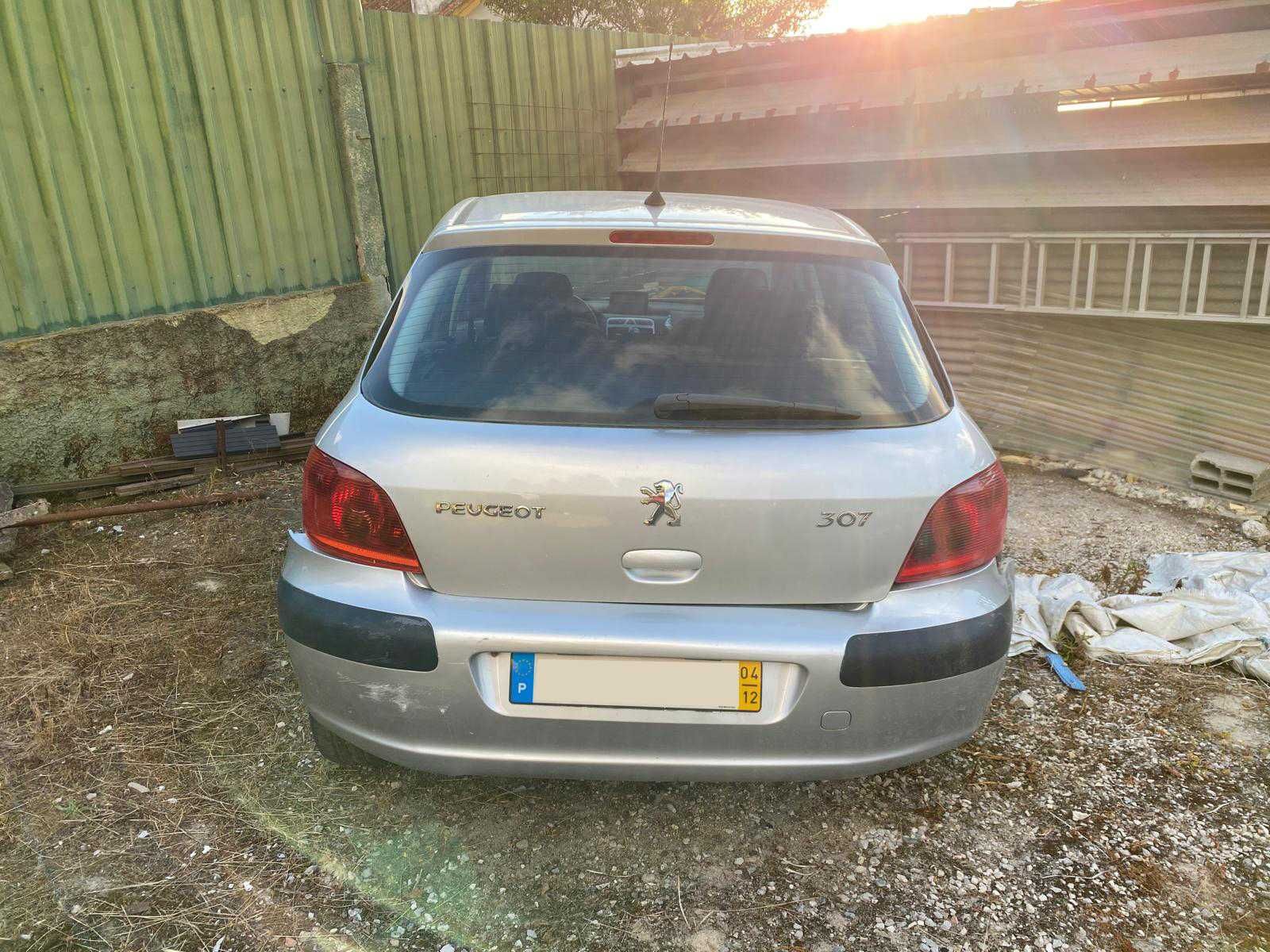 Peugeot 307 1.4 – Para peças ou recuperação