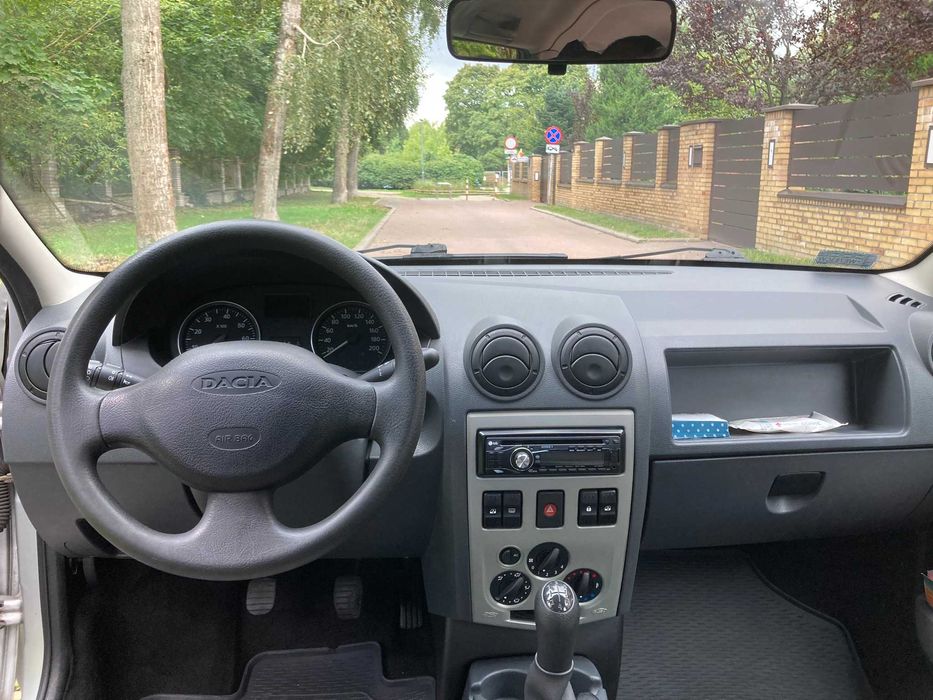 Dacia Logan MCV 2012 r., benzyna + gaz, nowy komplet opon, faktura VAT