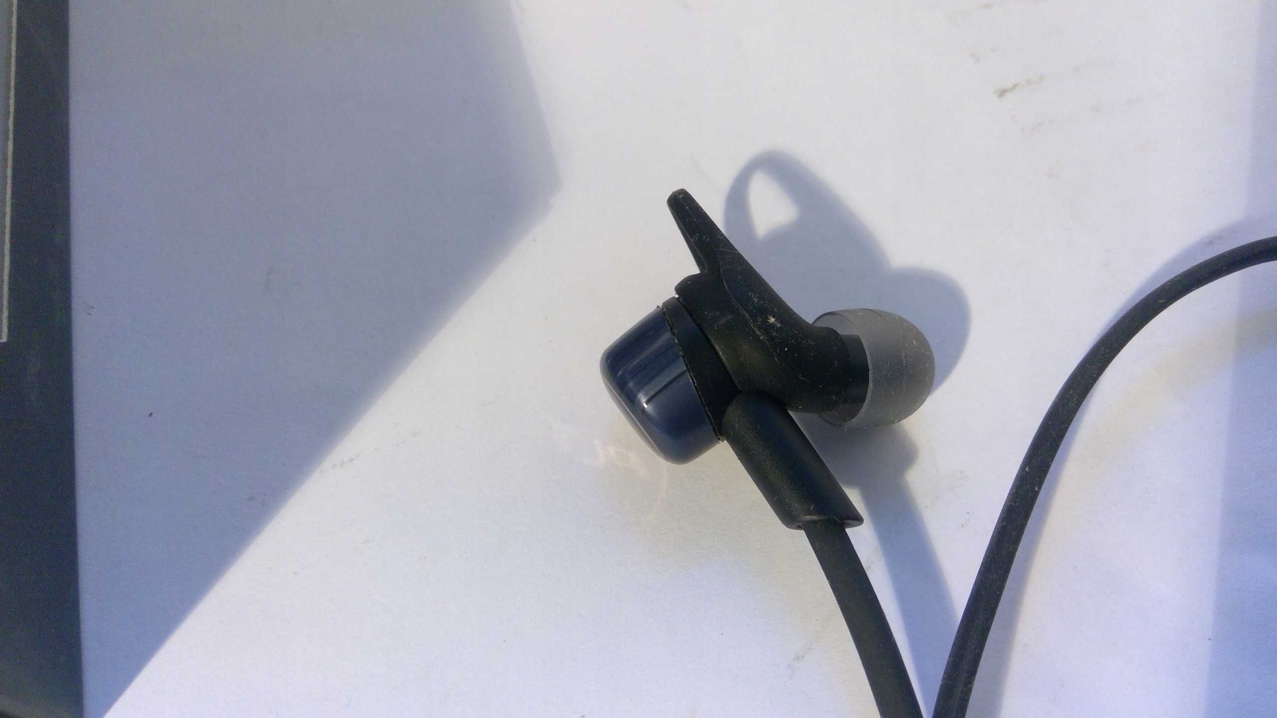 Bezprzewodowy zestaw słuchawkowy Plantronics BackBeat GO 3 S37