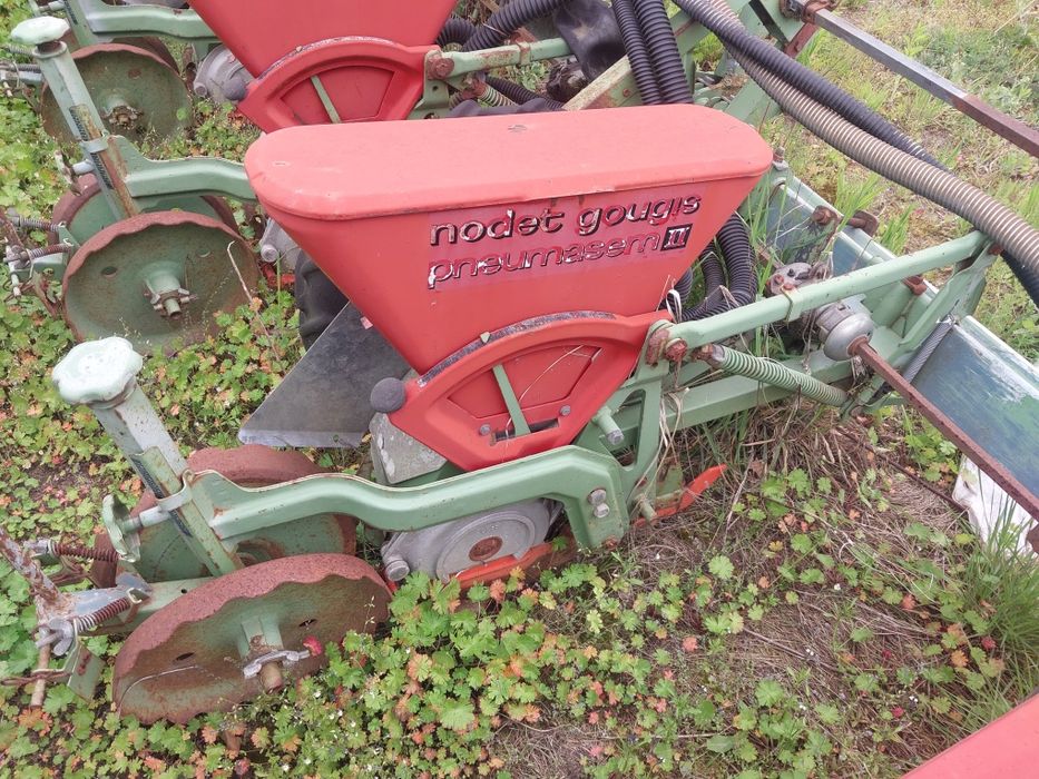 Sekcja wysiewająca siewnik nodet redlice skrzynie znaczniki koła częśc