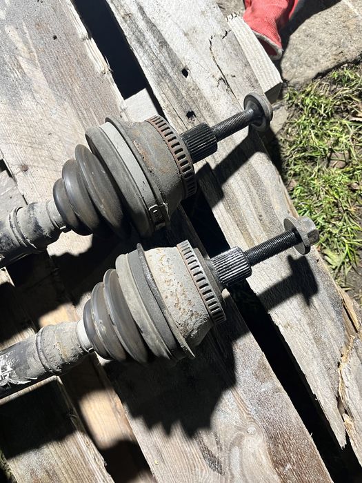 Półoś napędowa lewa, prawa do Audi A6 C5 3.0 ASN A4 B6, B7 Quattro