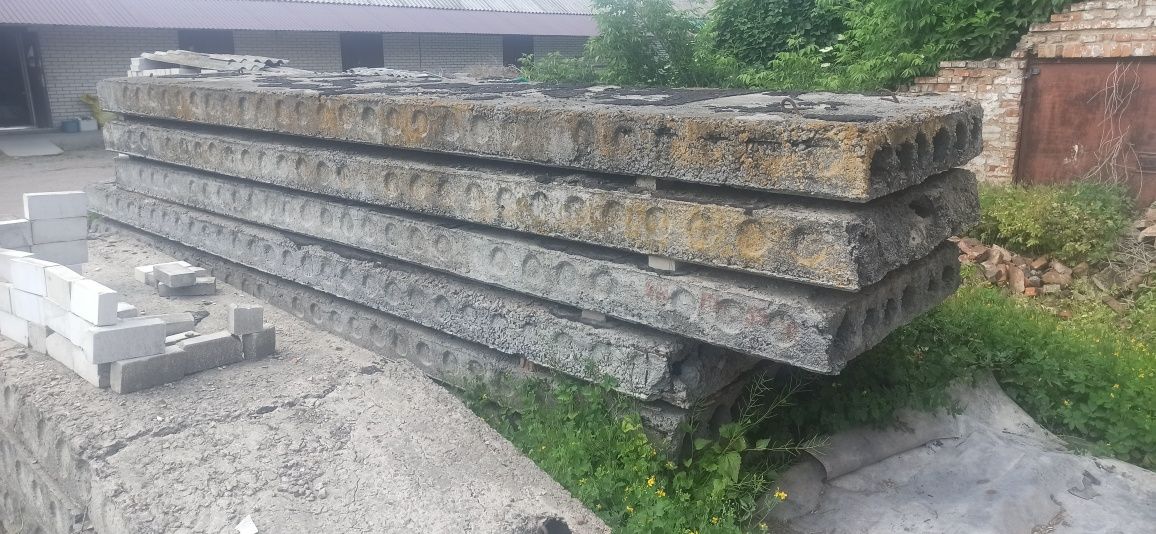 Панелі перекриття 6 х 1,2 м
