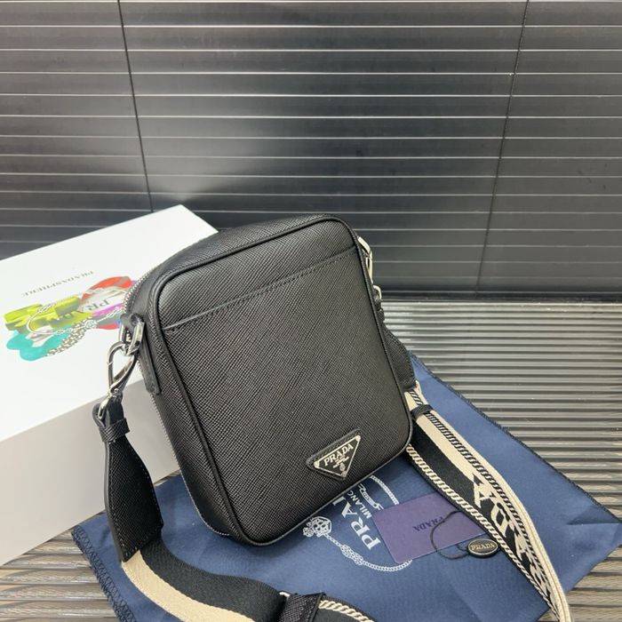 Prada сумка мужская барсетка черная клатч слинг
