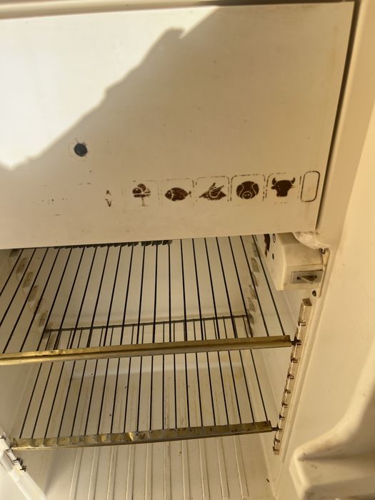 Продам холодильник