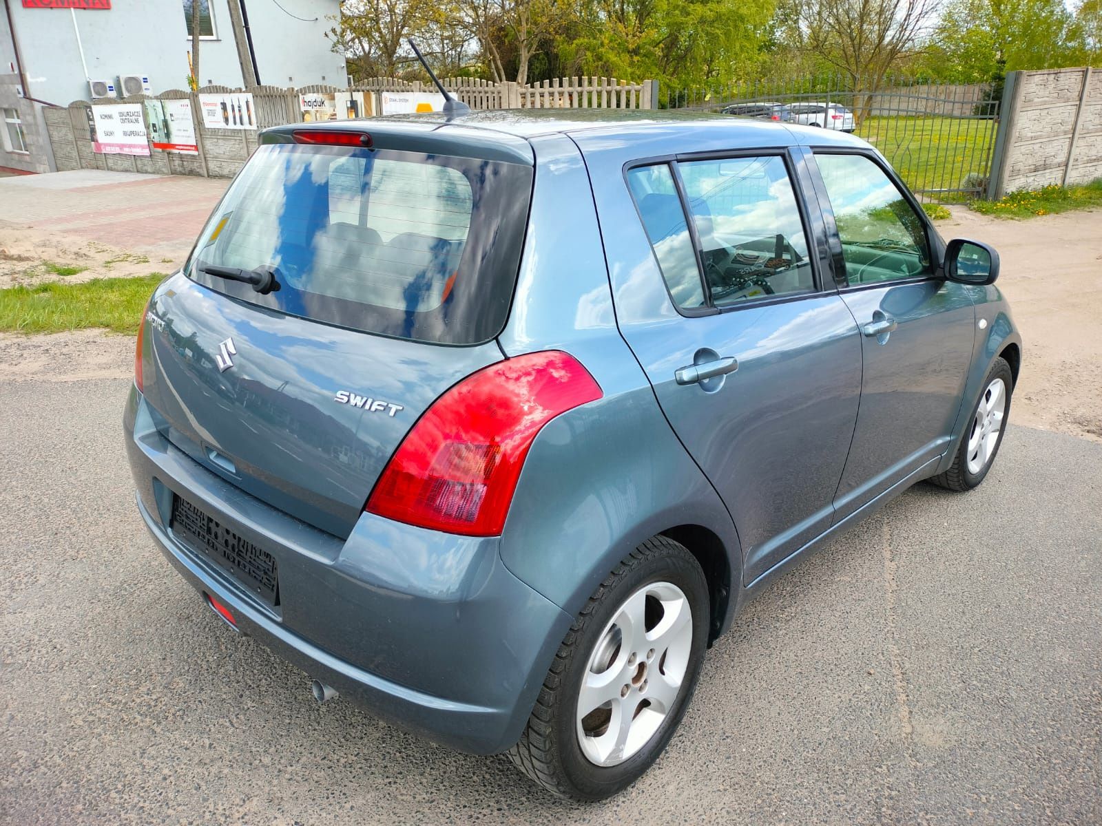 Suzuki Swift 1.3 benzyna 2007r Sprowadzony!!