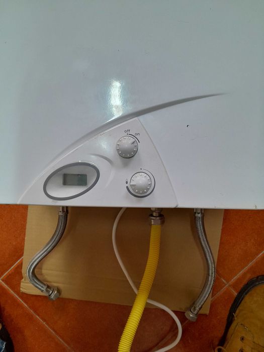 Esquentador ventilado, JUNEX