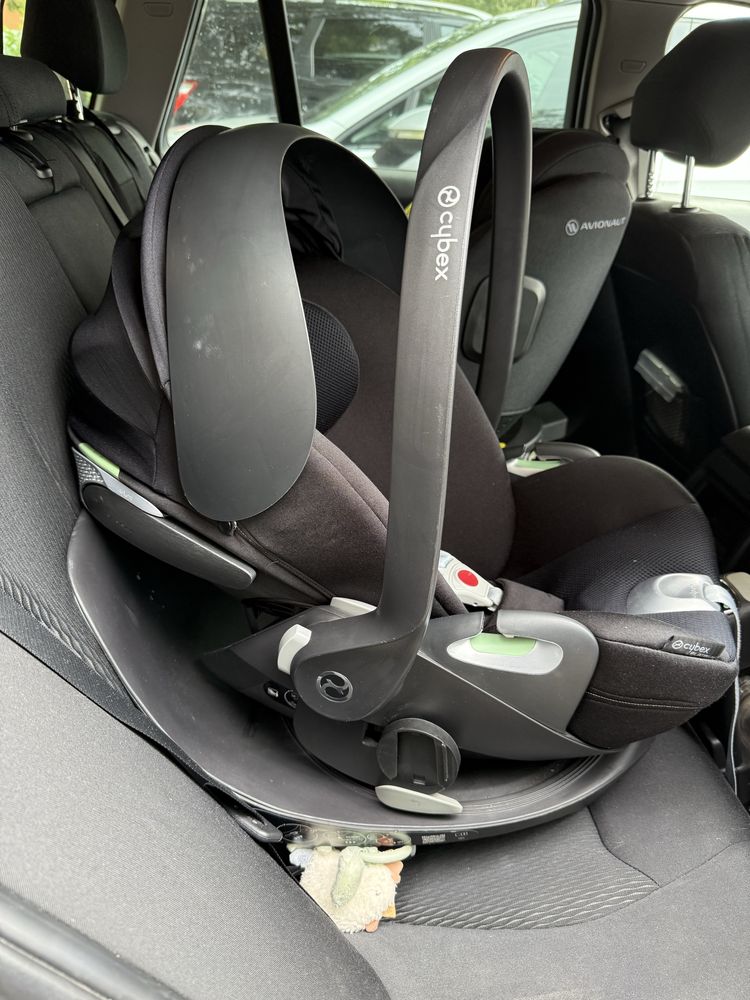 Cybex Cloud T plus + baza