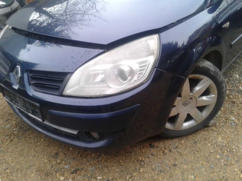 Renault Megane Scenic 2 II FL LIft 2,0 DCI NV472 Maska Lampy Błotniki