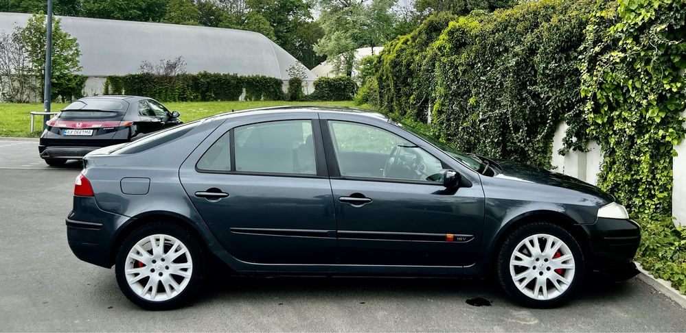 Renault Laguna 1.6 // 2004 // Alufelgi // Klima // Super Stan