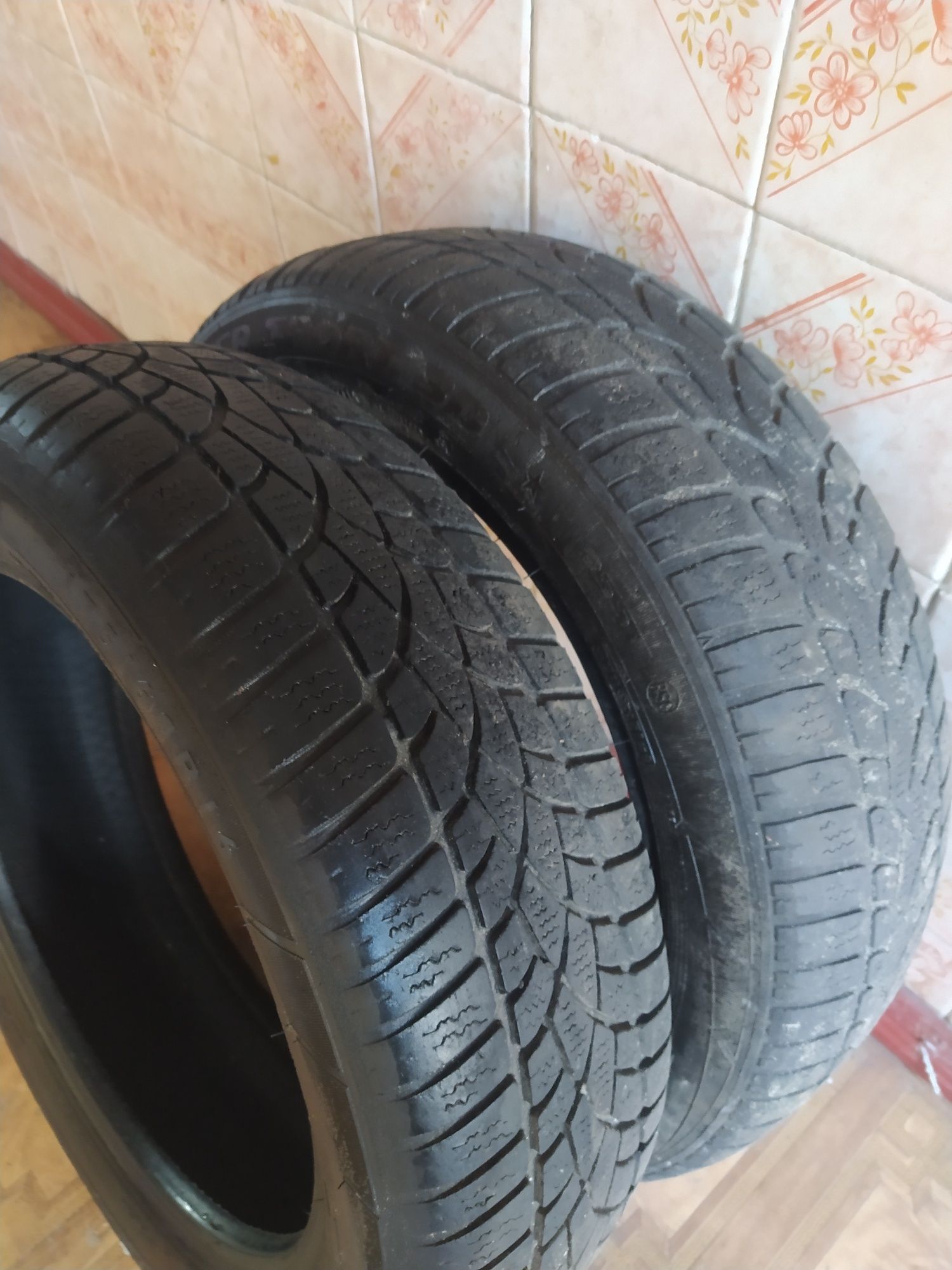 Продам резину  175/60r16