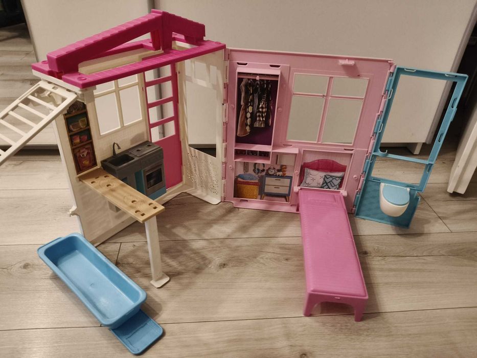 Domek dla barbie