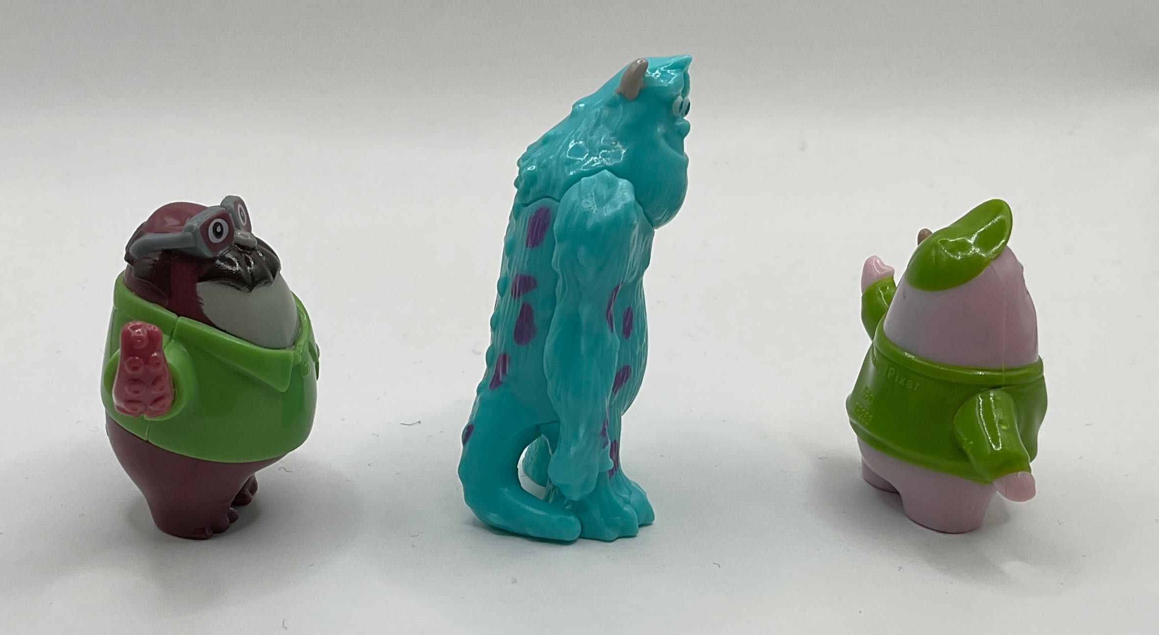 figurki z jajek niespodzianek Potwory i spółka