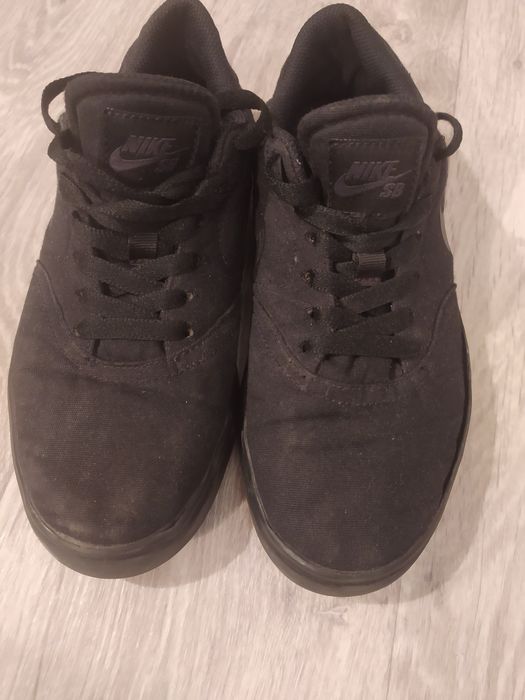 Нові кросівки для фуздалки фудбола стекла 24 розмір 38-5 тільки в Запо