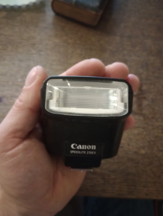 Lampa błyskowa Canon Speedlite 270 EX Okazja