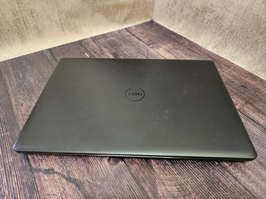 Dell Vostro 3580 (Core i5-8265U/8Gb/UHD Graphics 620/SSD 256Gb/FullHD)