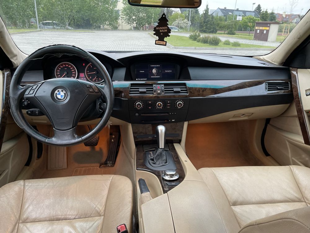 BMW e61 525d Automat M57 2005r Xenon Uszkodzone