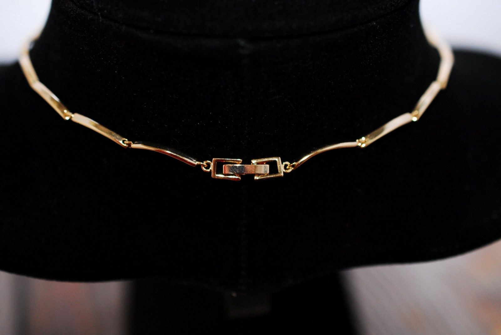 Ожерелье с Фианитами с золотым покрытием цвета Шампань