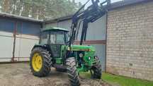 John Deere 3140  John Deere 3140 6cyl bez turbo