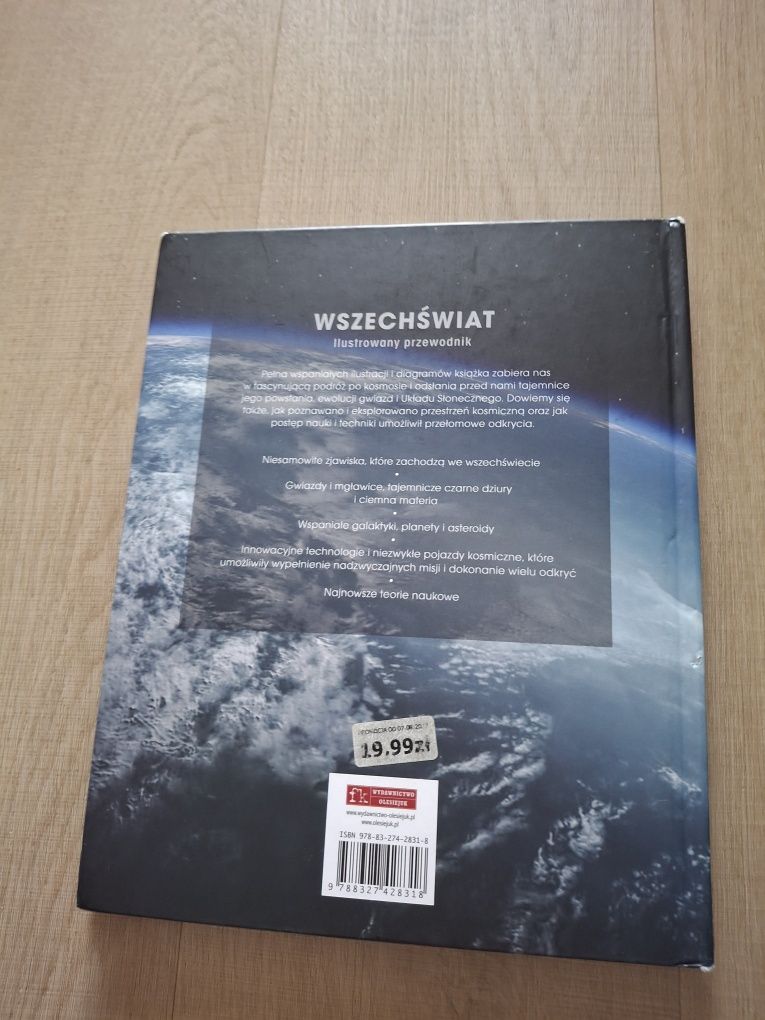 Wszechświat Ilustrowany Przewodnik