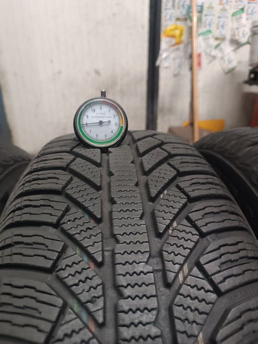 215/65R16 komplet opon zimowych Semperit 8mm