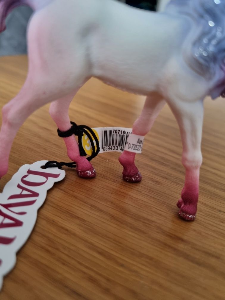 Źrebak schleich bayala jednorożec 70716