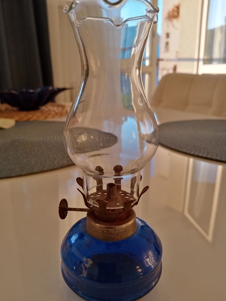 Mini lampka naftowa