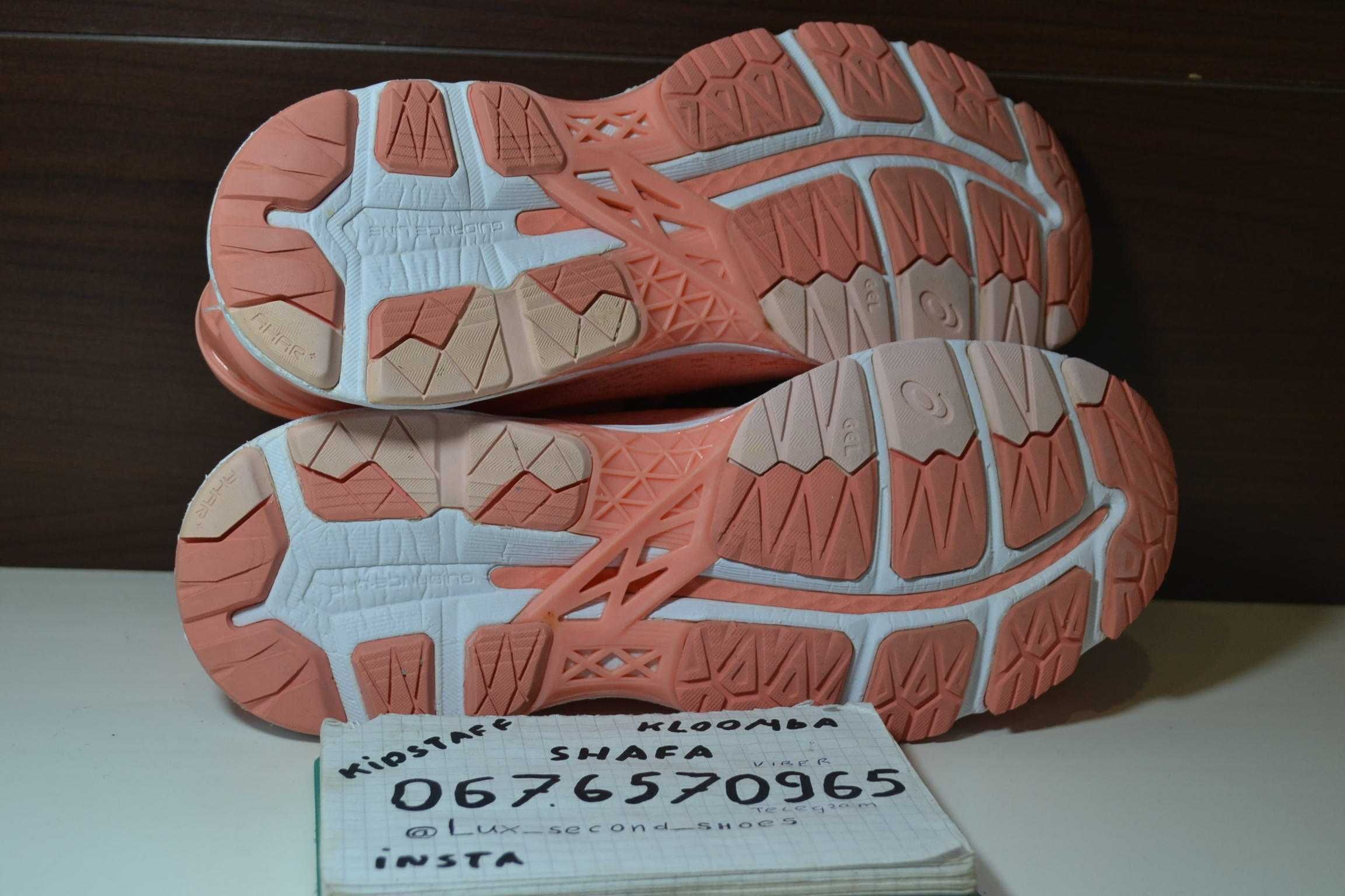 кроссовки для бега 40р  asics gel-kayano 24 женские фитнес