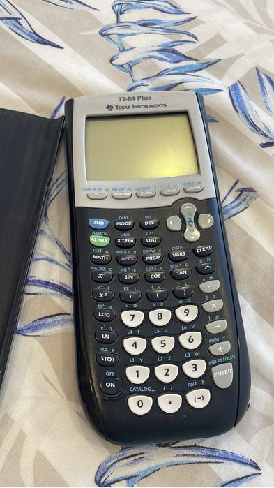 Calculadora Texas 84-plus