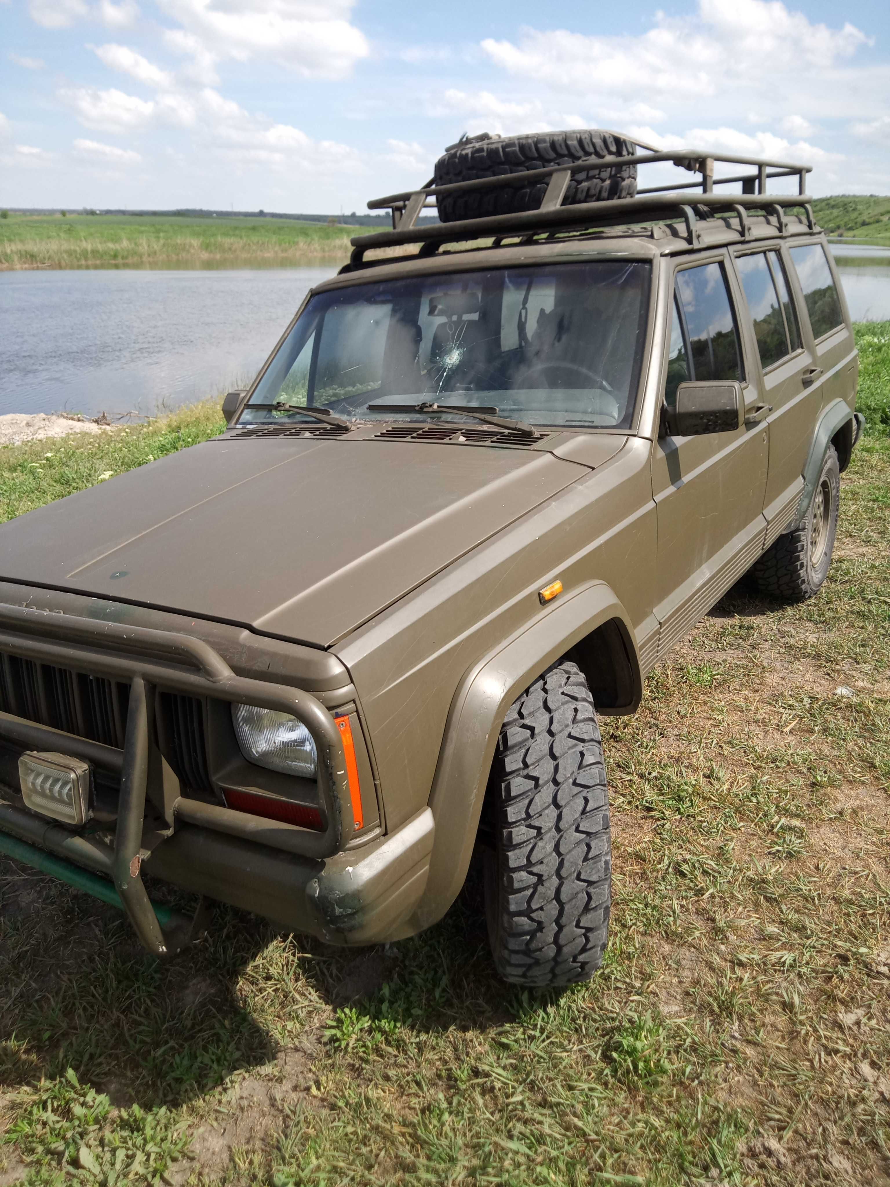 Джип Черокі 1992р. 2.0турбо дизель. Jeep Cherokee xj.