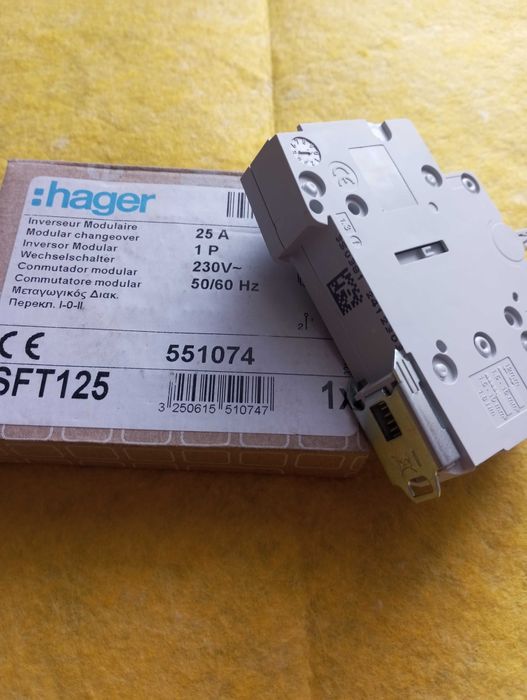 Перемикач введення резерву 1-0-2 Hager 25 А