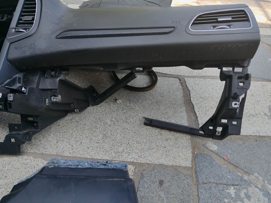 Tablier Renault Megane IV com acessórios