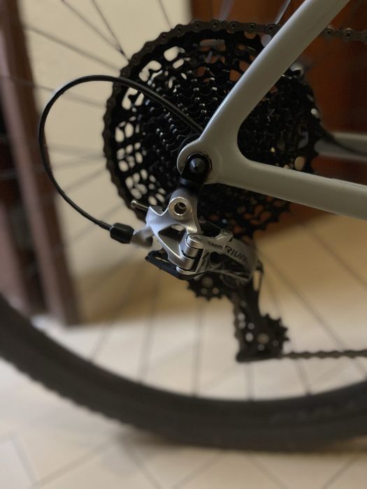 Bicicleta 3T primo carbono