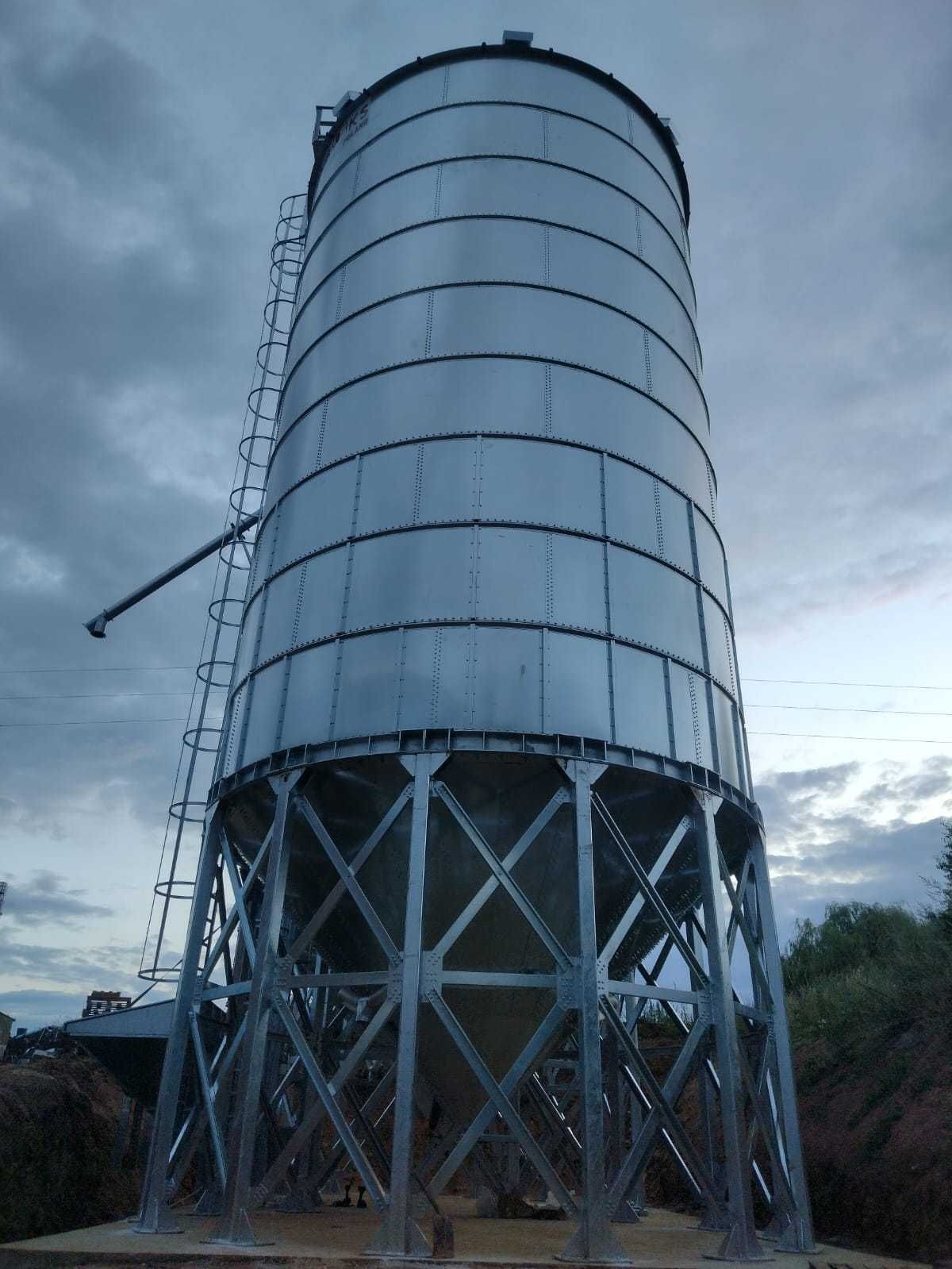Silos zbożowy lejowy 322t Kbks Poland KSL640
