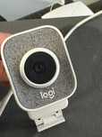 Kamera LOGITECH StreamCam Biała 1080p / Używana parę razy