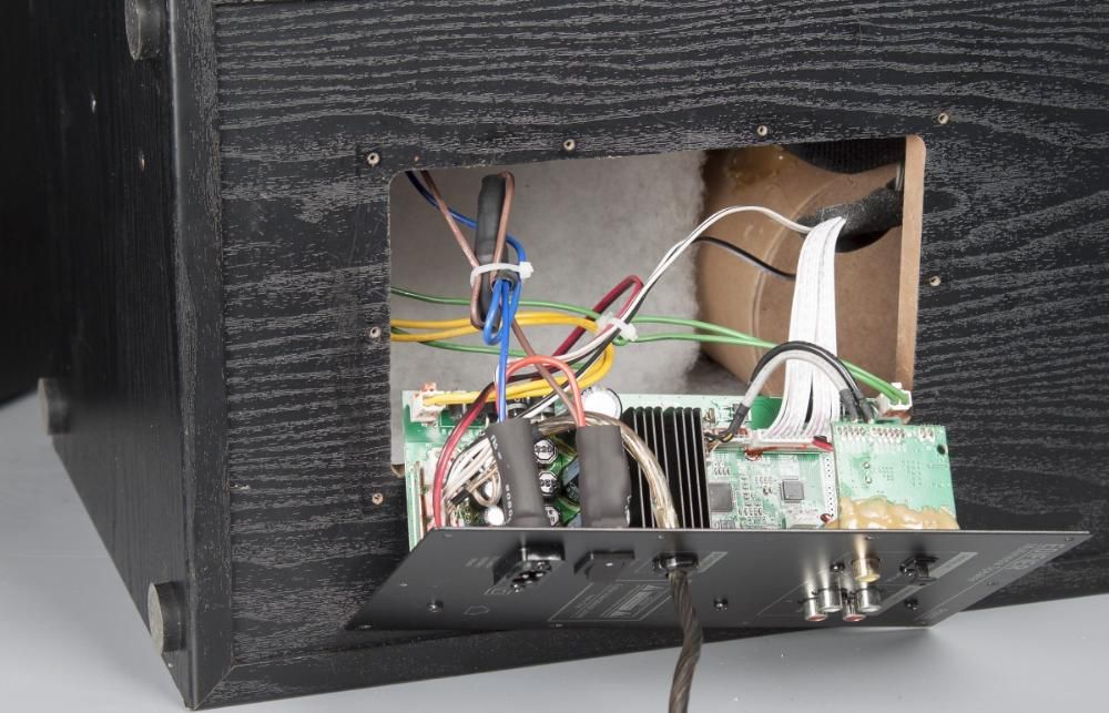 Ремонт підсилювачів, центрів, магнітол, DVD кінотеатрів, сабвуферів