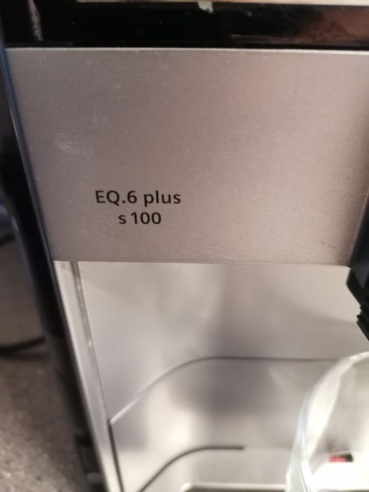 Ekspres do kawy Siemens model Eq6 plus
