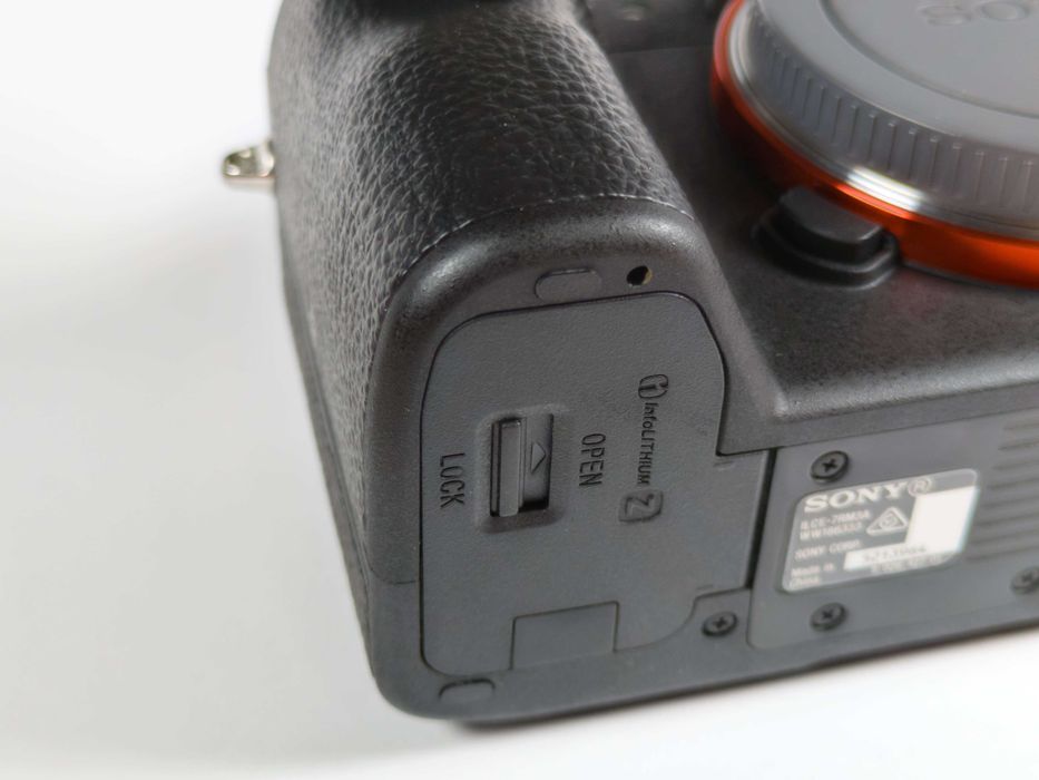 Фотокамера Sony A7R III A (ILCE-7RM3A)